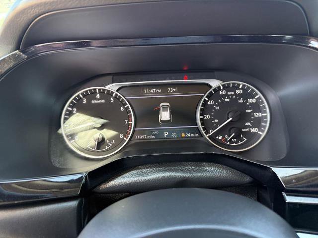 Used 2025 Nissan Pathfinder SV AWD/4WD image 17