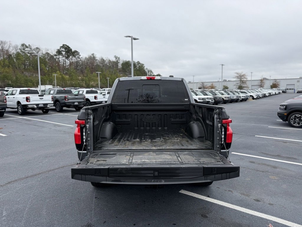 Certified 2022 Ford F150 Lightning Lariat w/ Equipment Group 511A High image 9