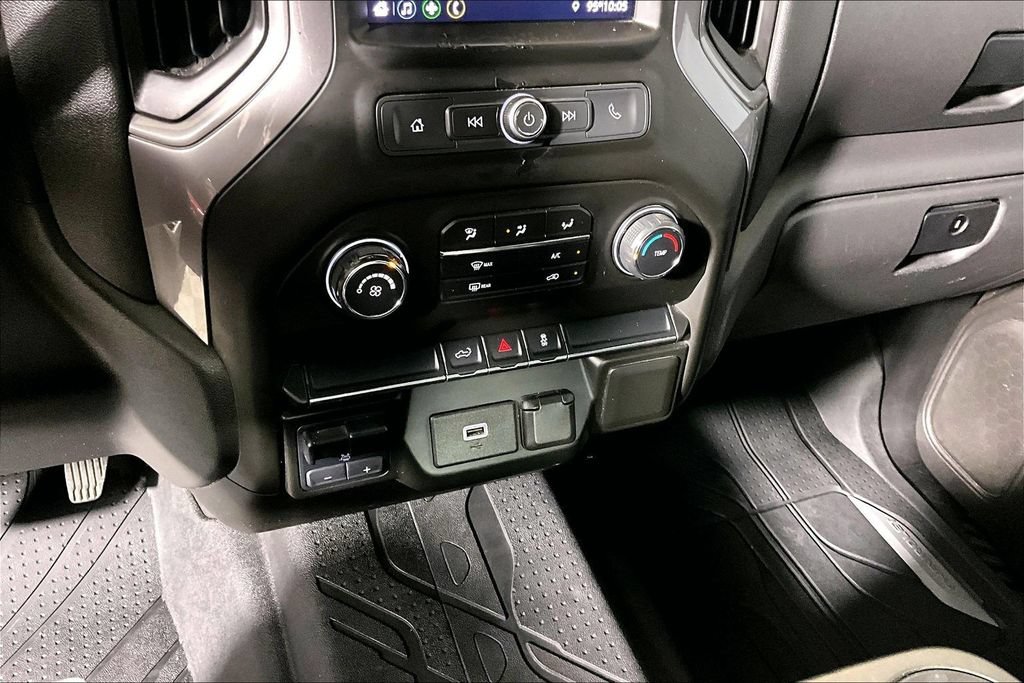 Used 2019 Chevrolet Silverado 1500 Custom w/ Custom Max Trailering Package AWD/4WD image 21