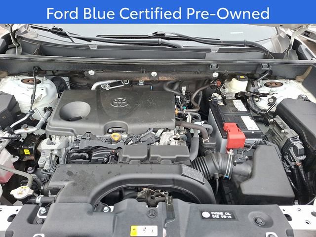 Used 2021 Toyota RAV4 XLE image 29