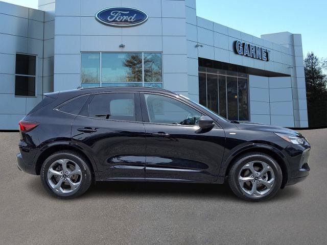 Certified 2023 Ford Escape ST-Line w/ Tech Pack #1 AWD/4WD image 7