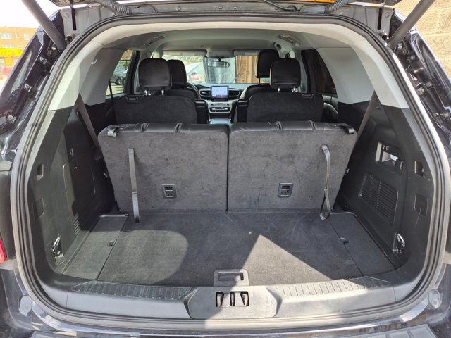 Certified 2023 Ford Explorer XLT w/ Equipment Group 202A AWD/4WD image 25