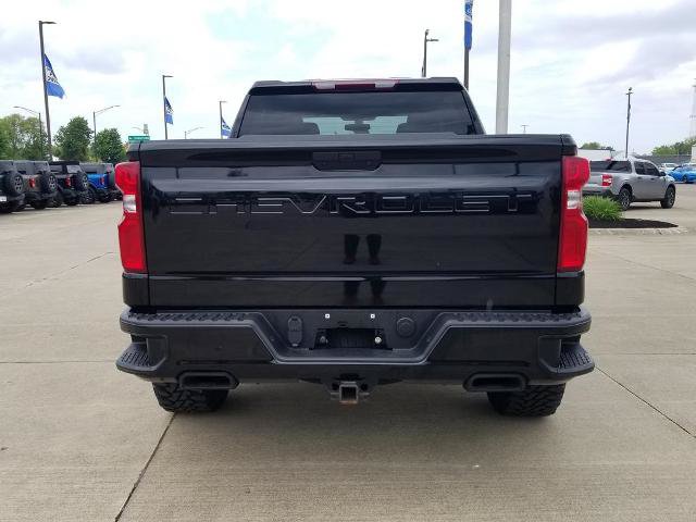 Used 2021 Chevrolet Silverado 1500 Custom Trail Boss w/ Midnight Edition AWD/4WD image 3