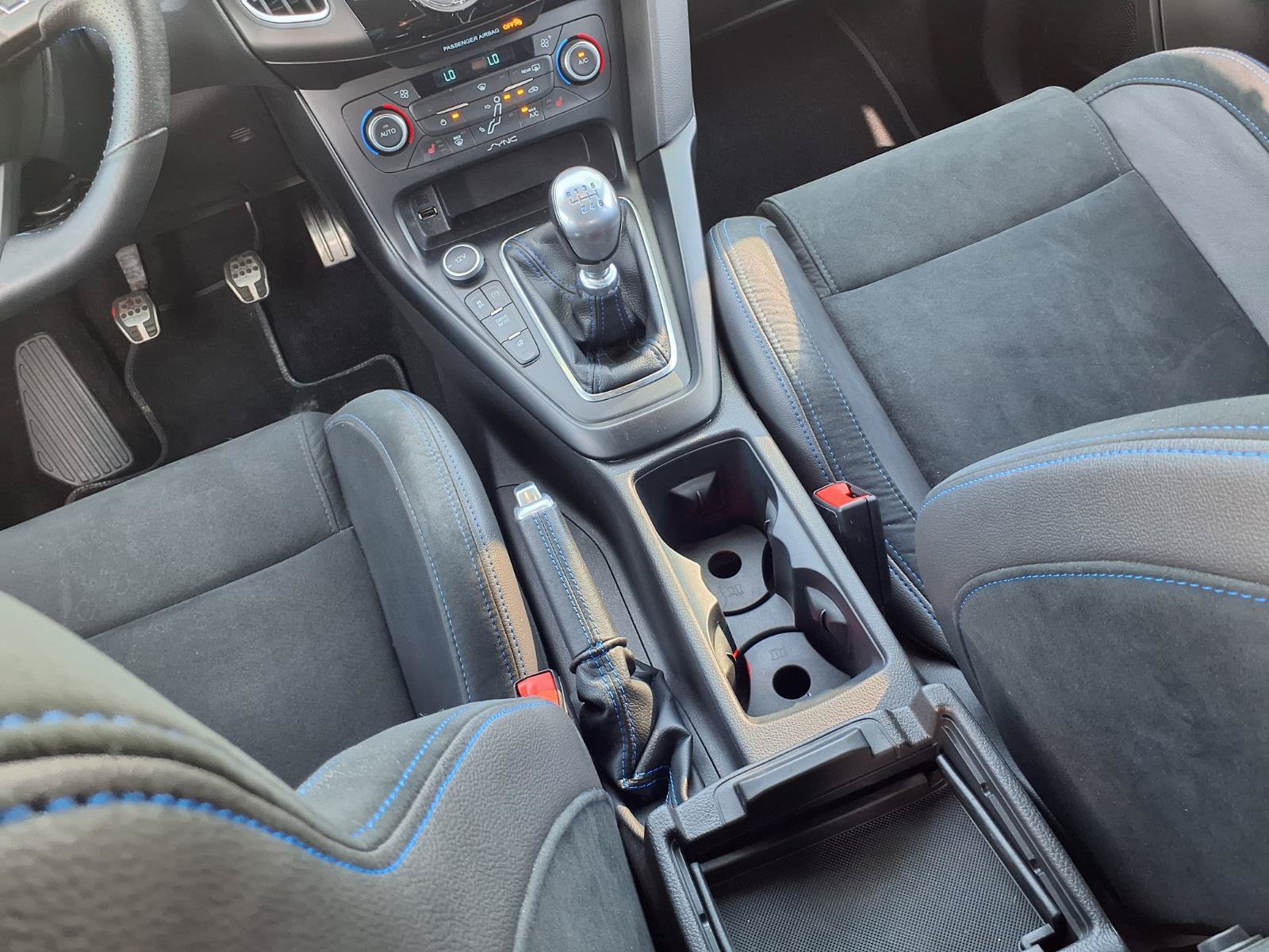 Certified 2017 Ford Focus RS AWD/4WD image 9