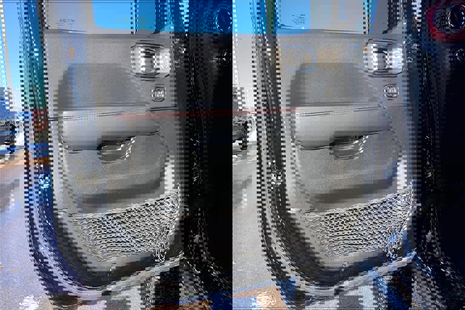 Used 2023 Jeep Wrangler Unlimited Rubicon image 21