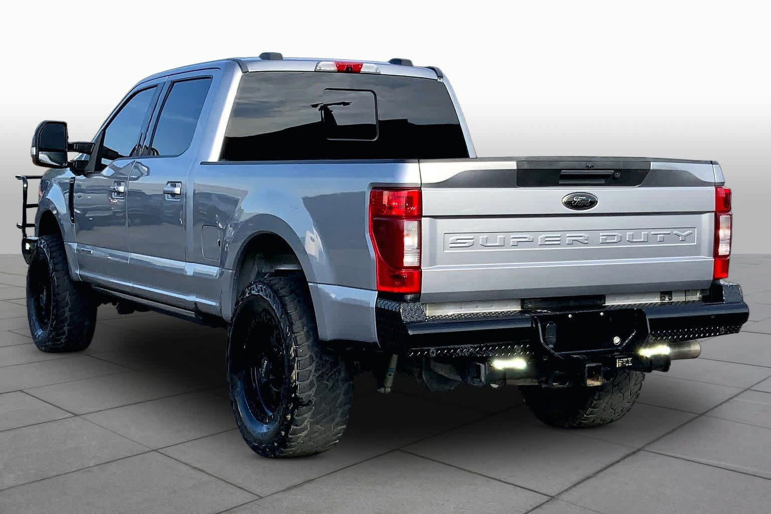 Certified 2020 Ford F250 Lariat w/ Lariat Ultimate Package AWD/4WD image 12