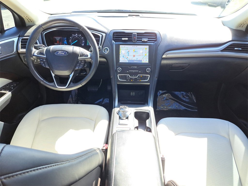 Certified 2020 Ford Fusion SE w/ Equipment Group 151A image 7