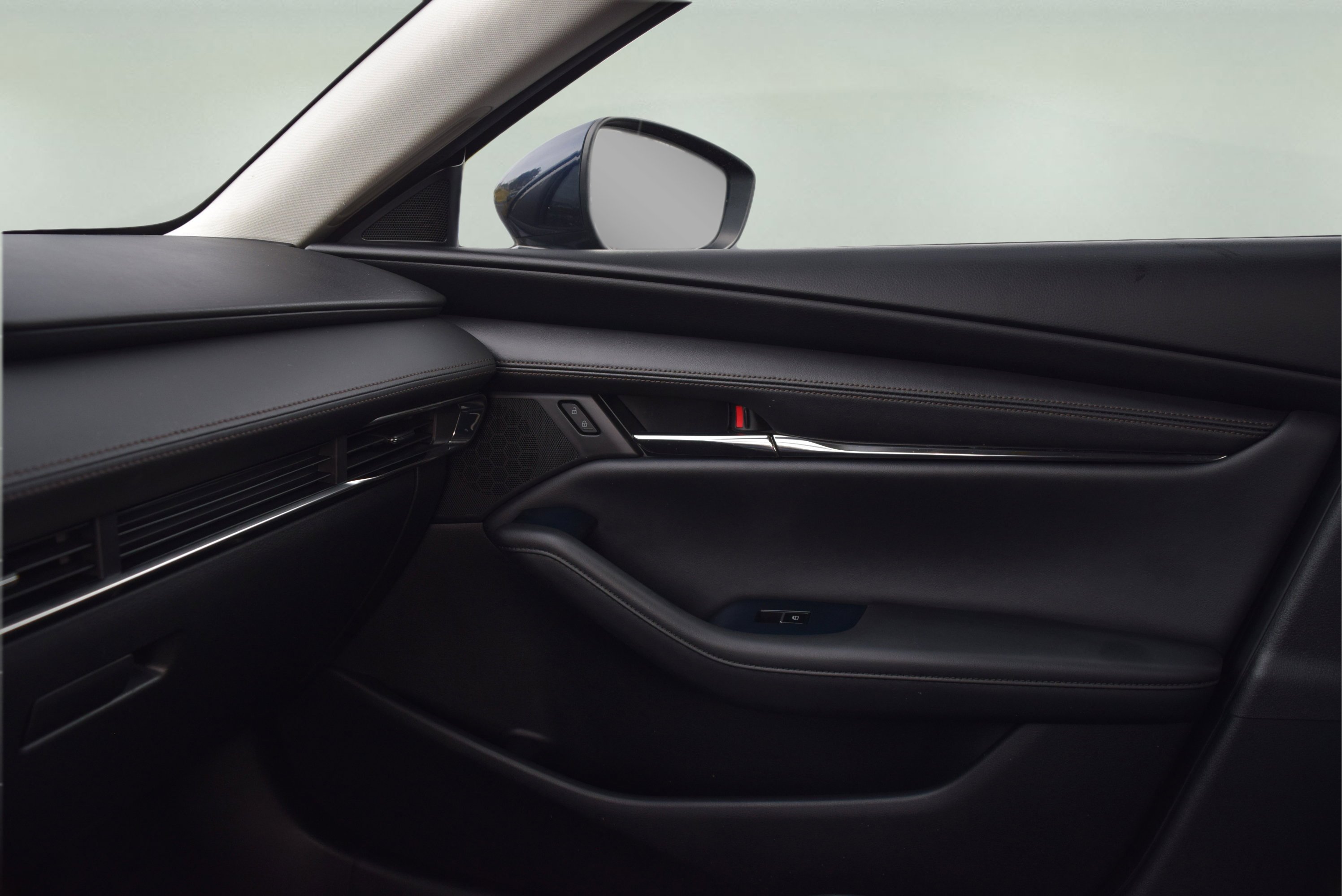 Used 2021 MAZDA MAZDA3 s image 16