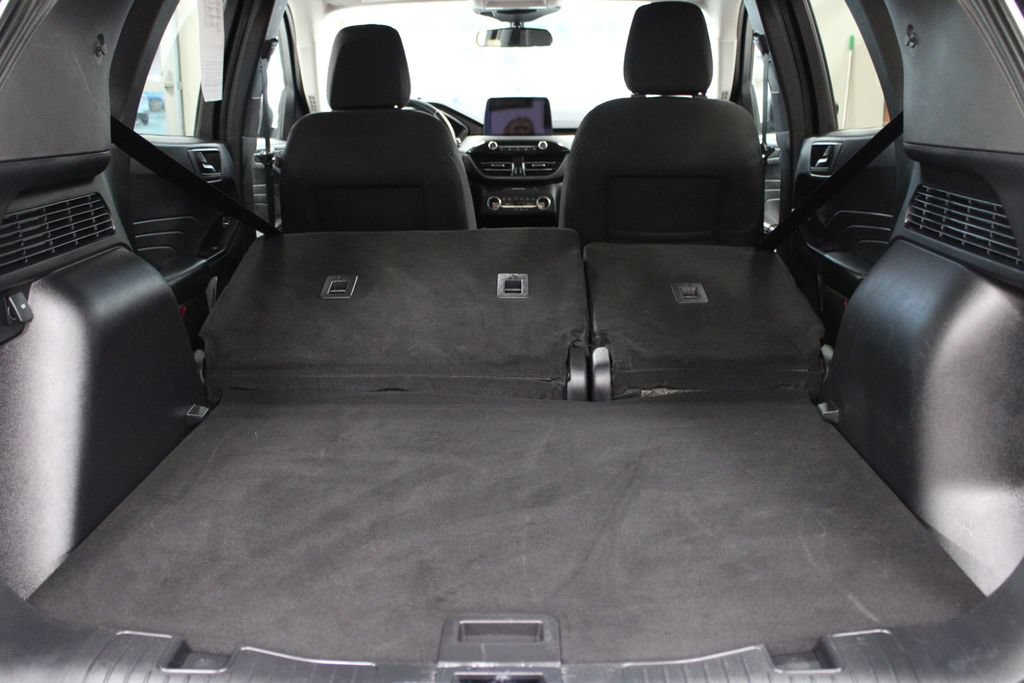Certified 2024 Ford Escape Active w/ Cold Weather Package FWD image 45