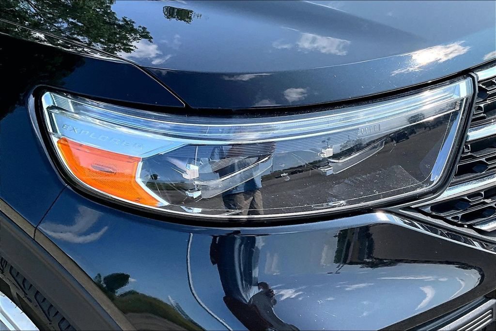 Certified 2023 Ford Explorer XLT AWD/4WD image 29