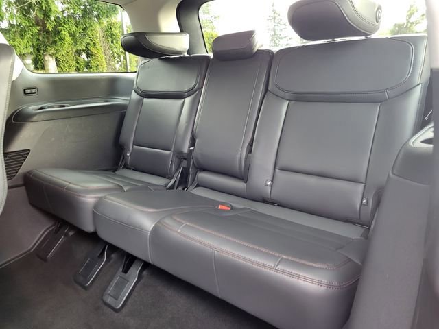 Certified 2025 Ford Expedition Active image 18