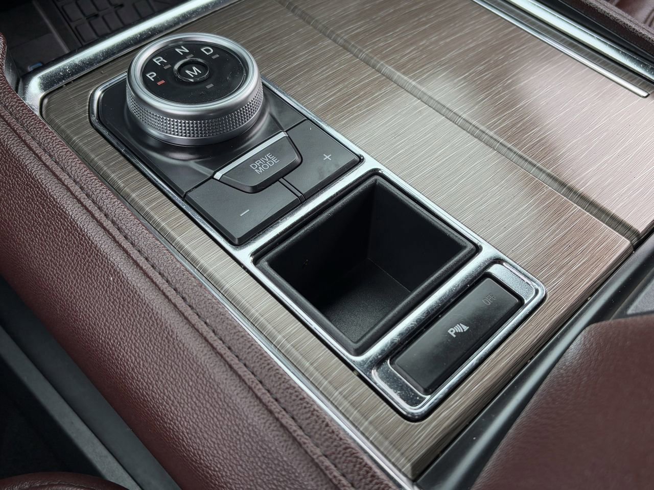 Certified 2024 Ford Expedition Max Limited image 19