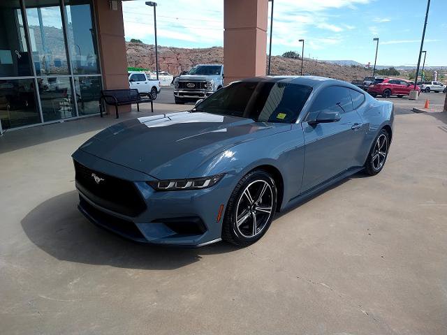 Certified 2024 Ford Mustang Coupe RWD image 2
