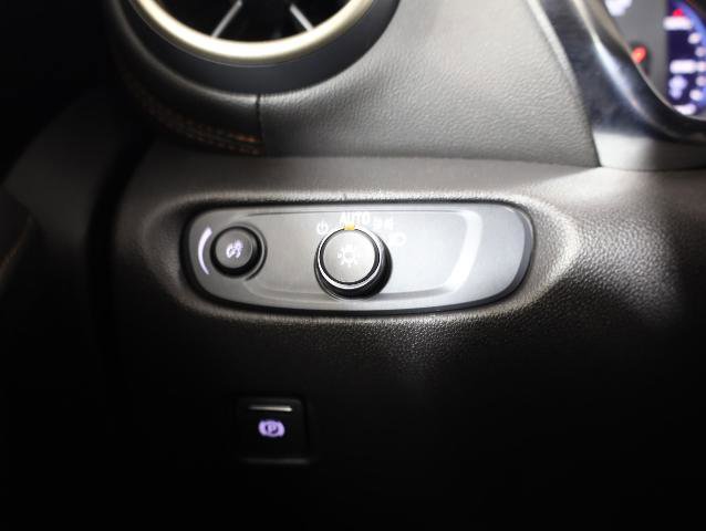 Used 2025 Chevrolet Blazer Premier w/ Driver Confidence II Package image 20