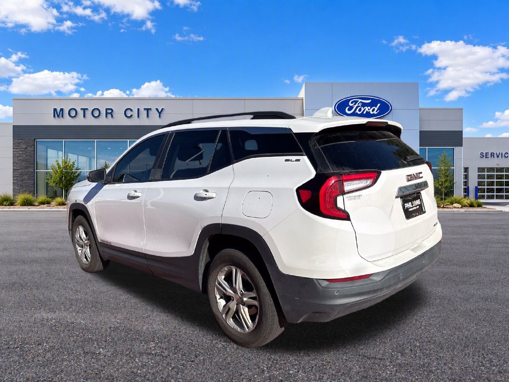 Used 2022 GMC Terrain SLE w/ Driver Convenience Package AWD/4WD image 6