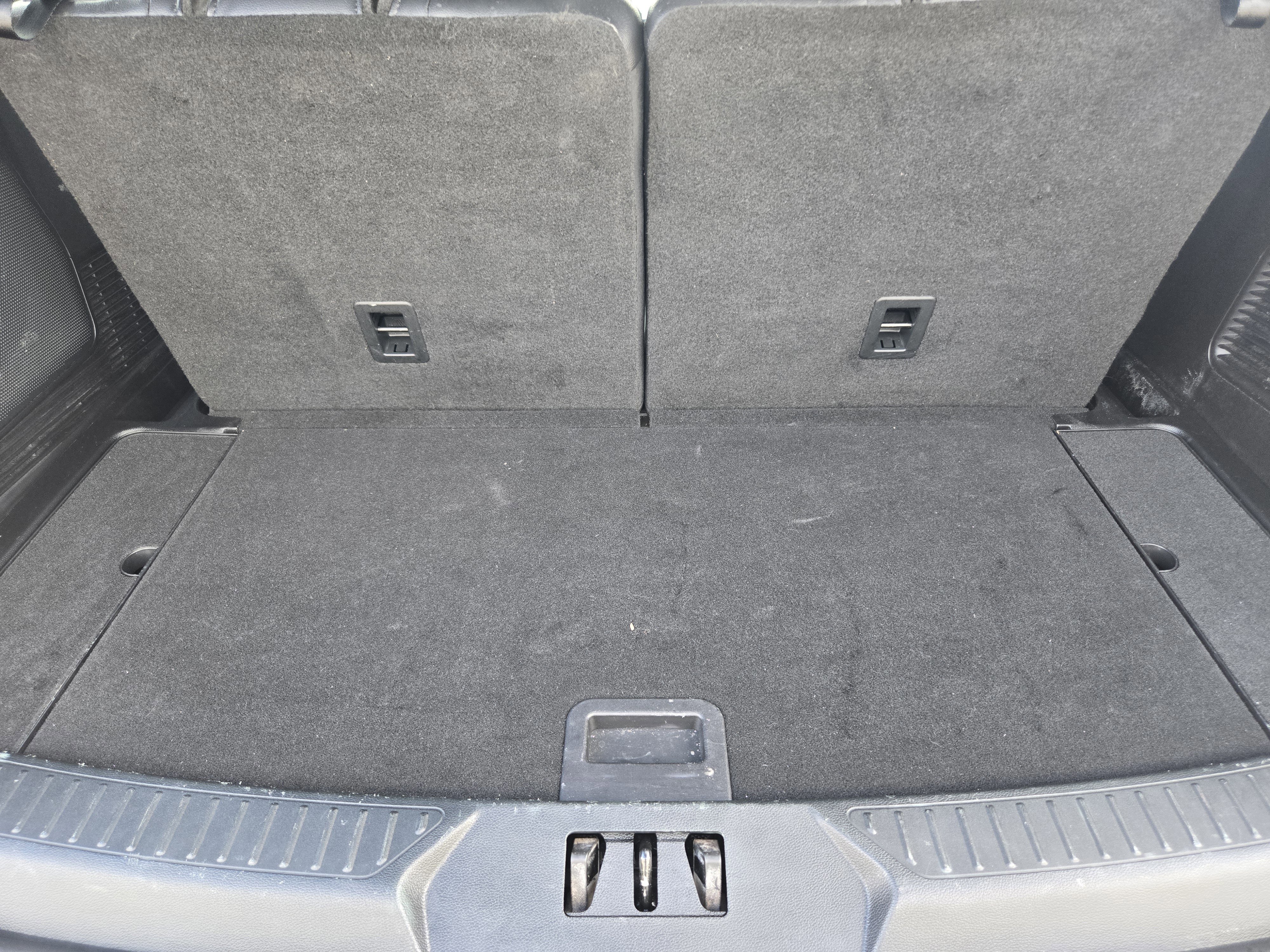 Certified 2021 Ford Explorer ST w/ Equipment Group 401A image 24