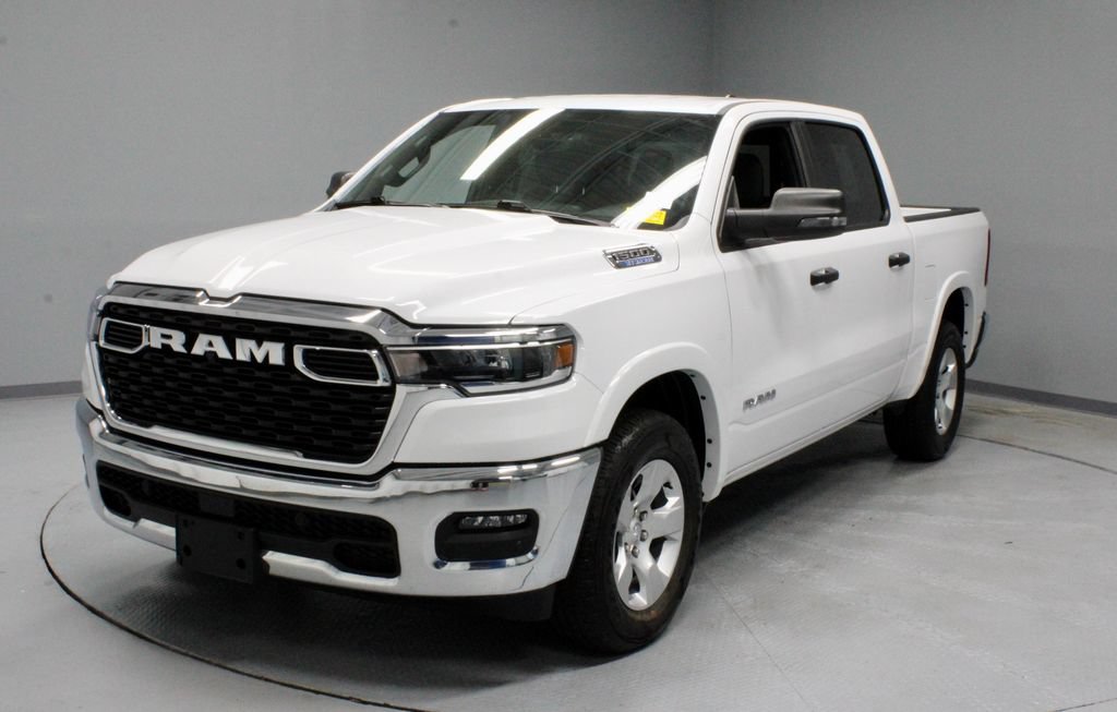 Used 2025 RAM 1500 Big Horn AWD/4WD image 7