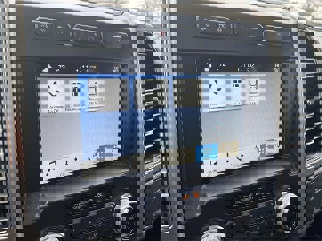 Certified 2018 Ford F150 Platinum w/ Equipment Group 701A Luxury image 27