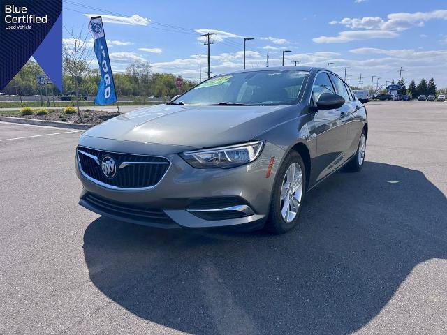 Used 2018 Buick Regal Preferred w/ Sights and Sounds Package FWD image 2