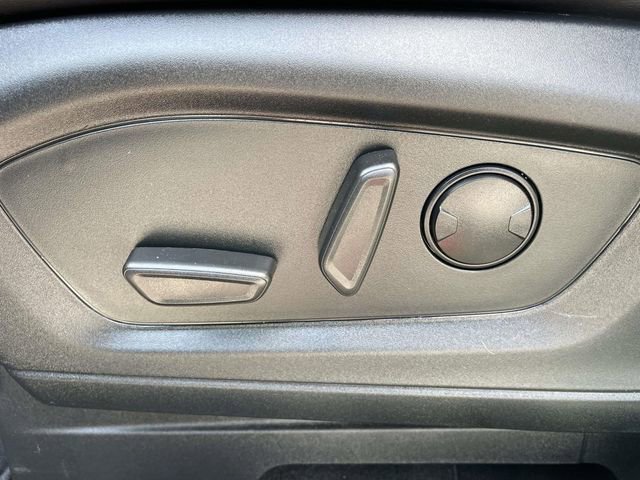 Certified 2023 Ford Explorer XLT w/ Equipment Group 202A image 19