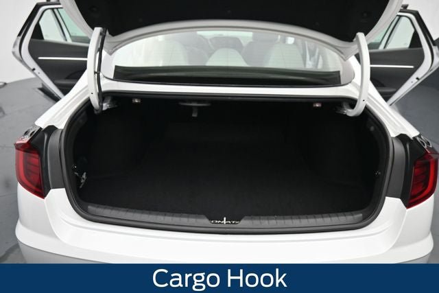 Used 2022 Hyundai Sonata SE w/ Cargo Package FWD image 16