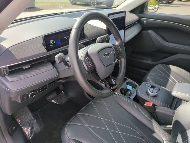 Certified 2024 Ford Mustang Mach-E Select RWD image 15