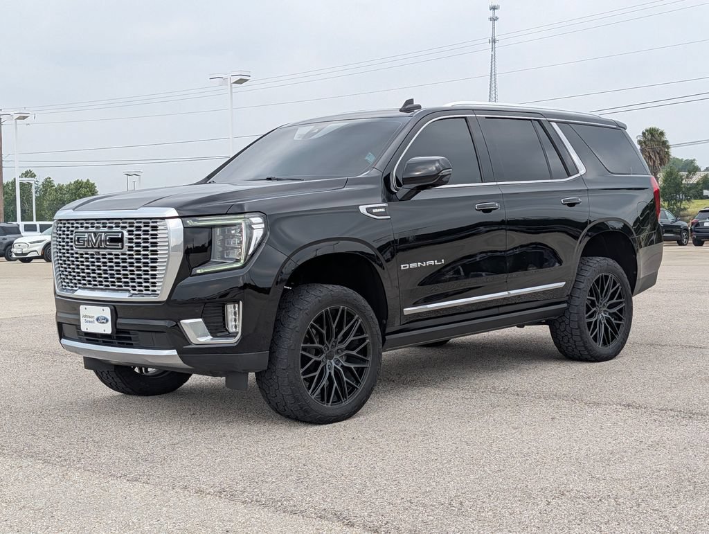 Used 2022 GMC Yukon Denali AWD/4WD image 4