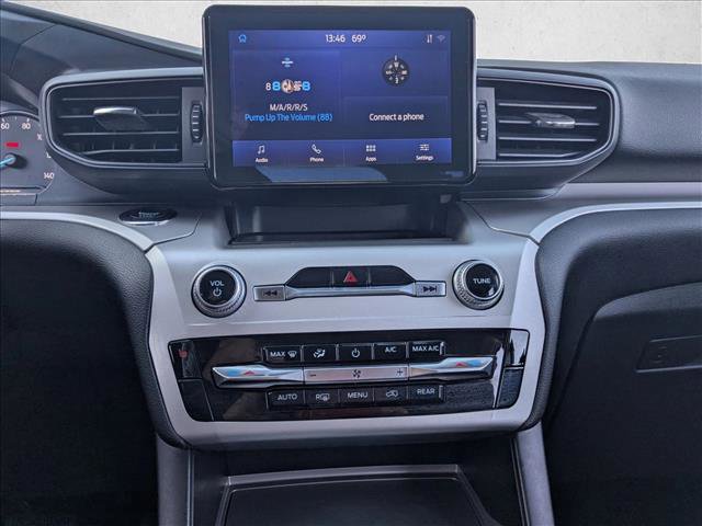 Certified 2022 Ford Explorer XLT image 15
