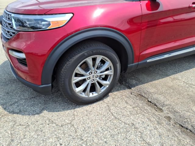 Certified 2023 Ford Explorer Limited w/ Equipment Group 301A AWD/4WD image 4