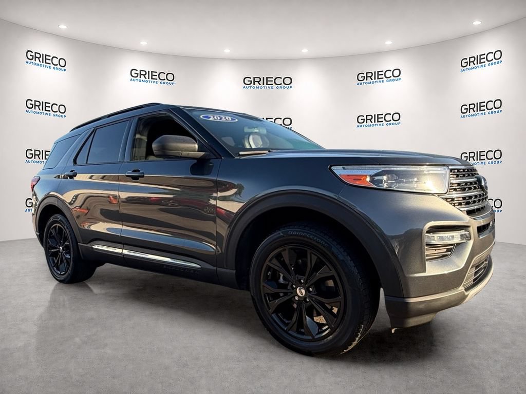 Certified 2020 Ford Explorer XLT w/ Equipment Group 202A