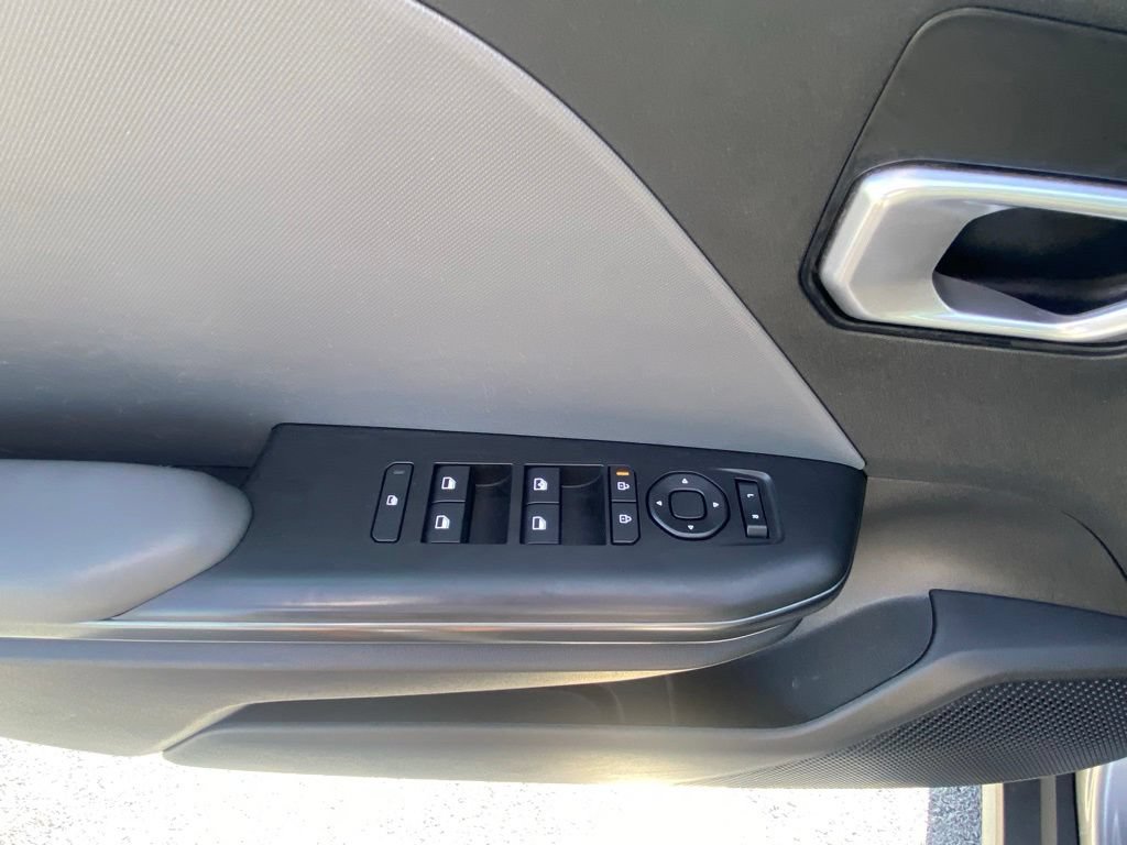 Used 2025 Kia K4 FWD image 11