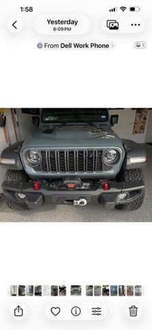 Used 2025 Jeep Wrangler Unlimited Rubicon w/ XTREMEE 35" Tire Package AWD/4WD image 3