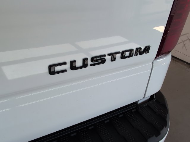 Used 2023 Chevrolet Silverado 1500 Custom w/ LPO, Dark Essentials Package AWD/4WD image 32