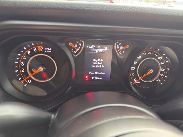 Used 2025 Jeep Gladiator Sport image 21