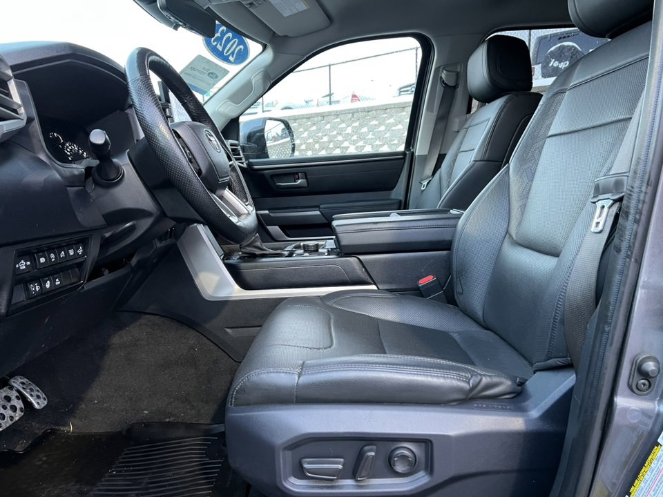 Used 2023 Toyota Tundra SR5 image 4