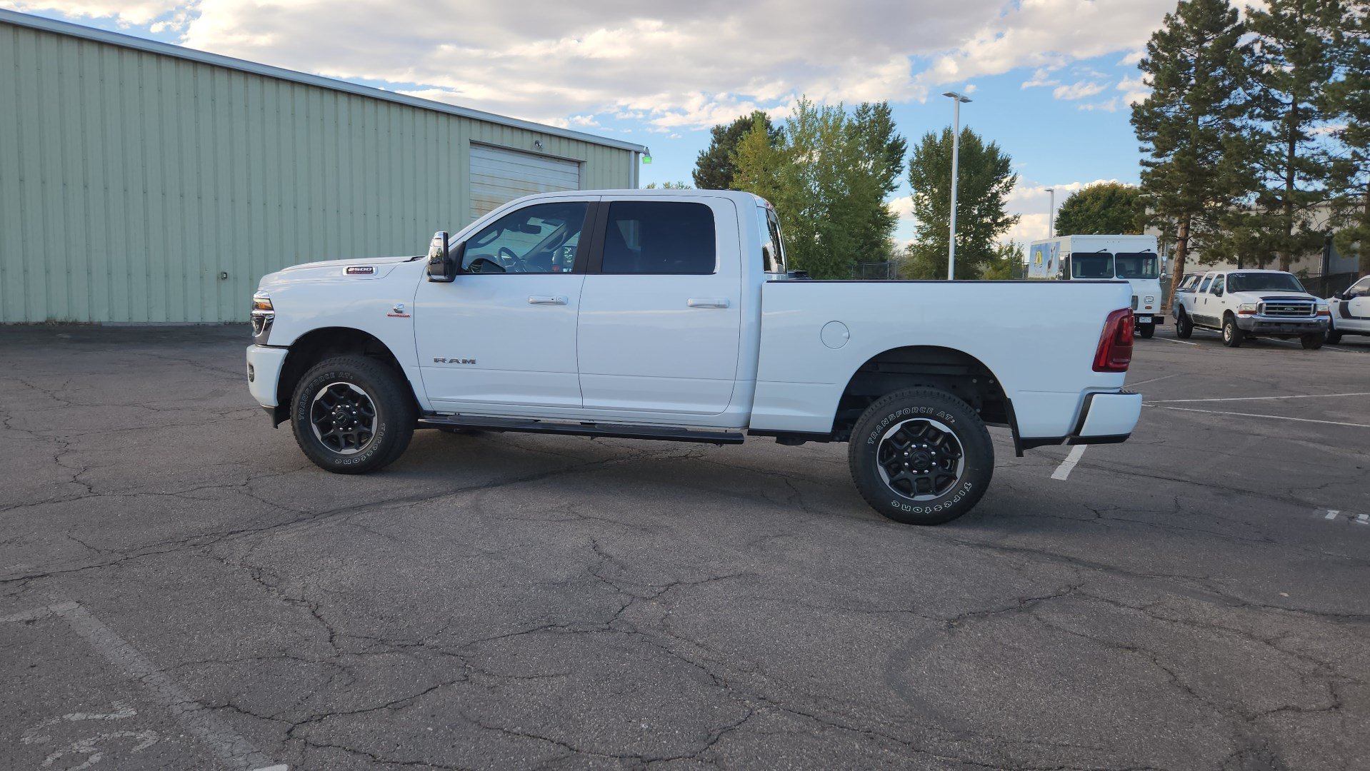 Used 2025 RAM 2500 Laramie AWD/4WD image 6