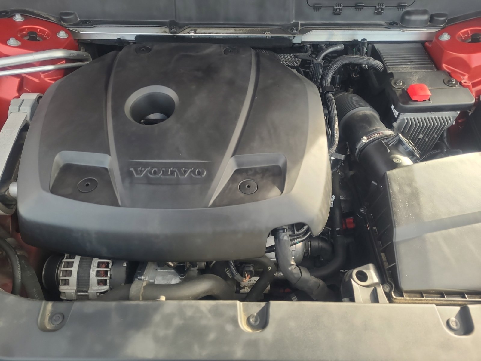 Used 2019 Volvo XC60 T5 Momentum w/ Premium Package image 21