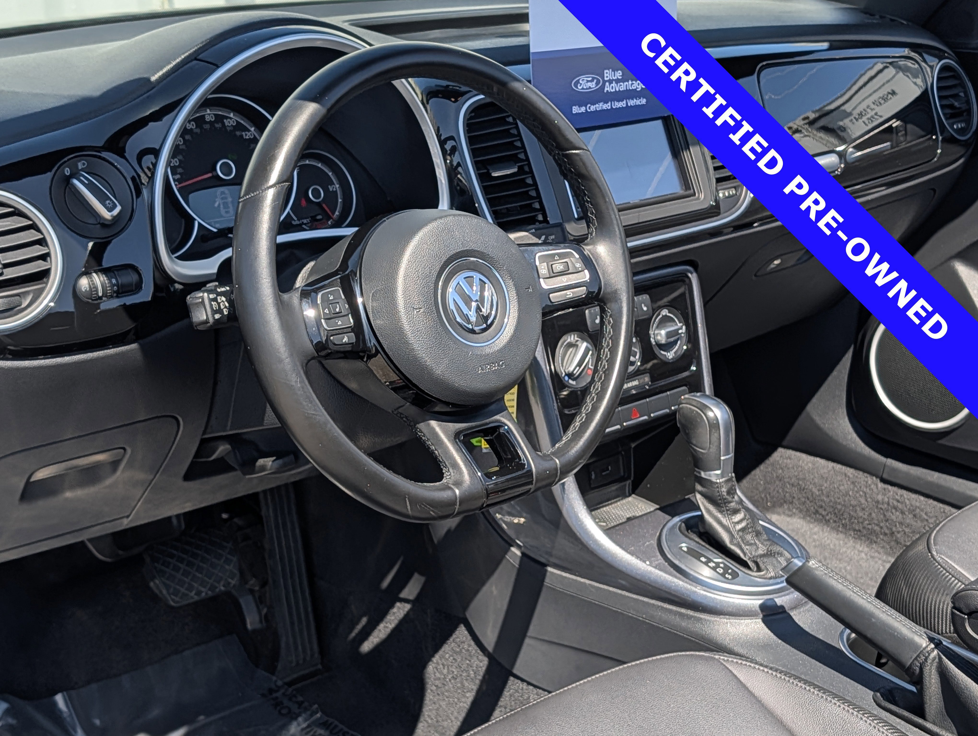 Used 2018 Volkswagen Beetle 2.0T S image 17