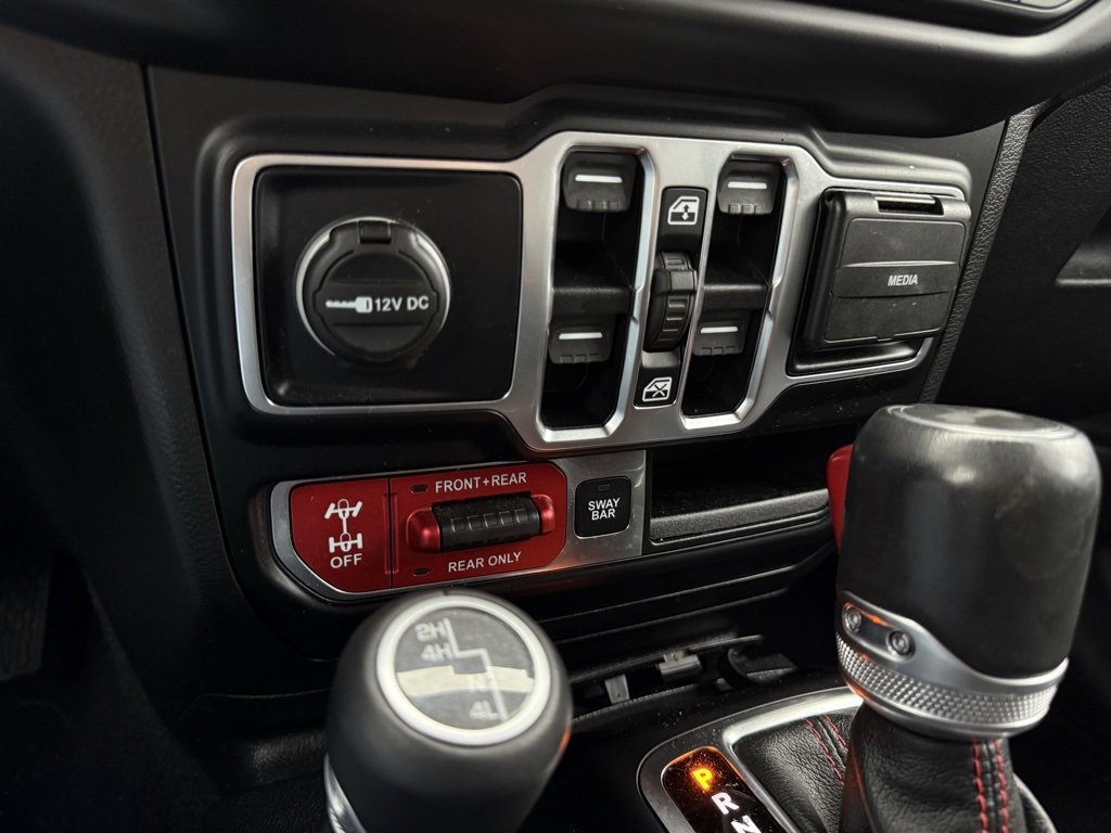 Used 2020 Jeep Wrangler Unlimited Rubicon w/ LED Lighting Group image 19