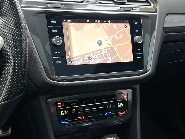 Used 2022 Volkswagen Tiguan SEL R-Line image 24