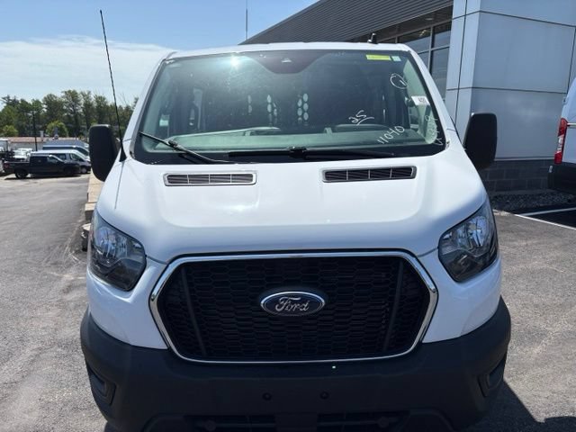 Certified 2025 Ford Transit 250 Low Roof w/ Exterior Upgrade Package RWD image 8