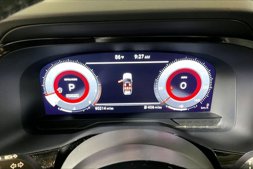 Used 2023 Nissan Pathfinder Platinum w/ Lighting Package (N93) FWD image 16