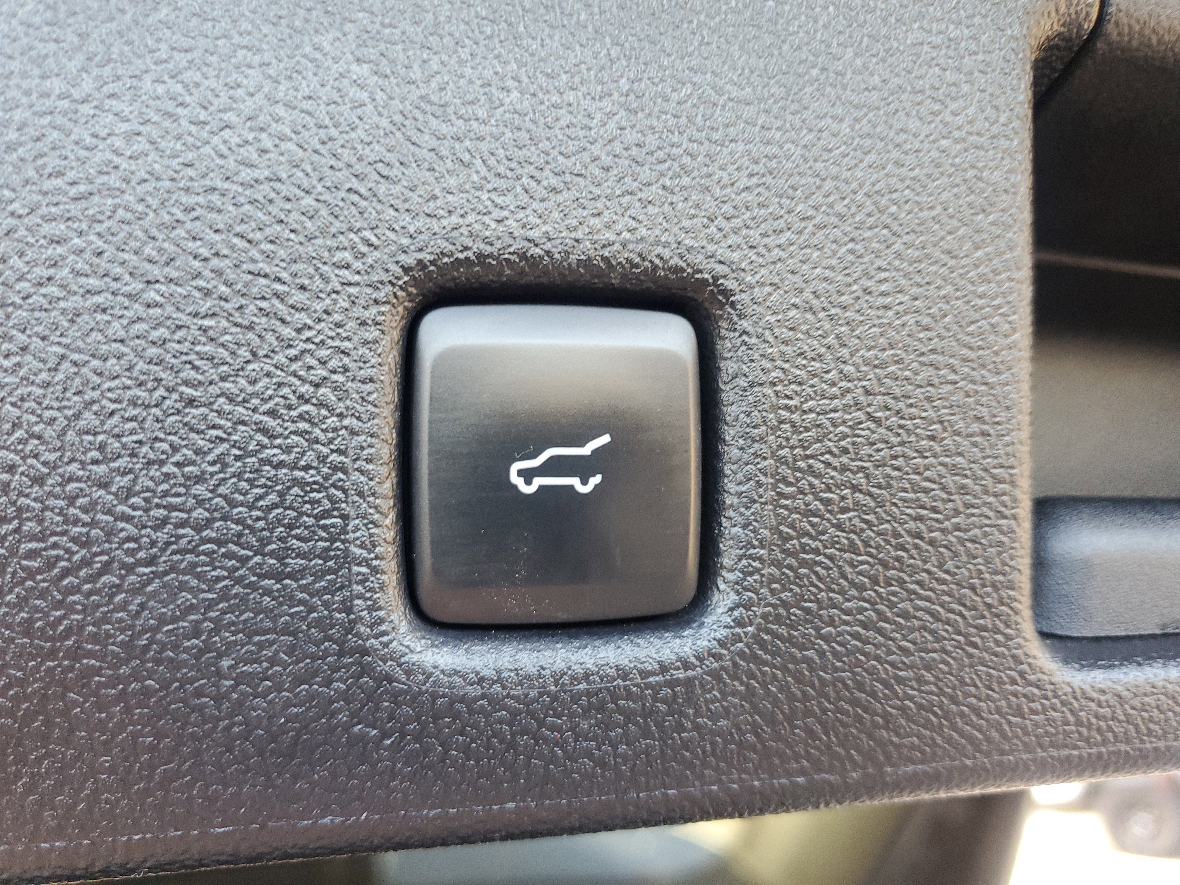Certified 2024 Ford Escape ST-Line FWD image 12