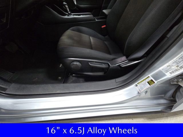 Used 2021 MAZDA MAZDA3 Sedan image 21