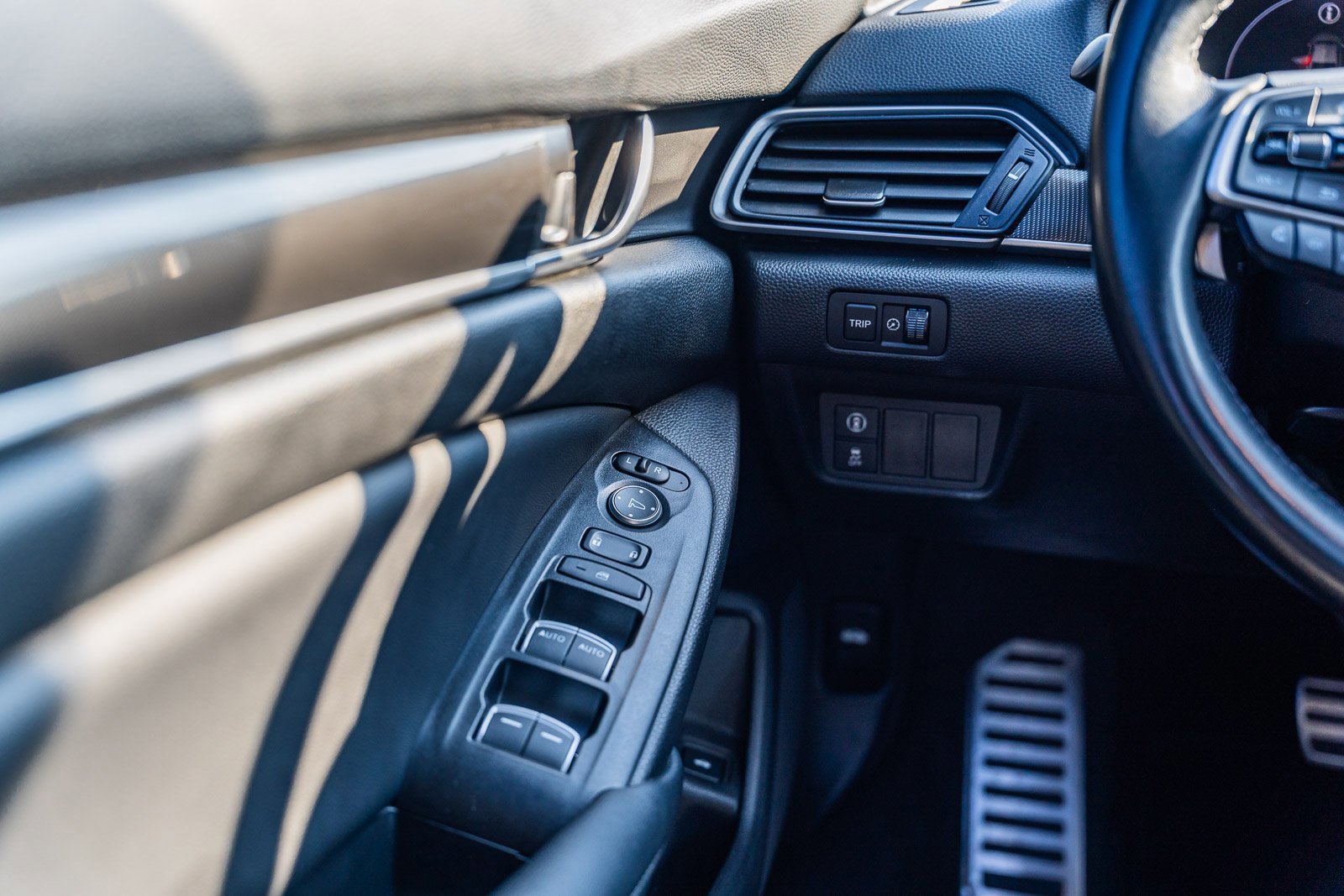 Used 2022 Honda Accord Sport image 24