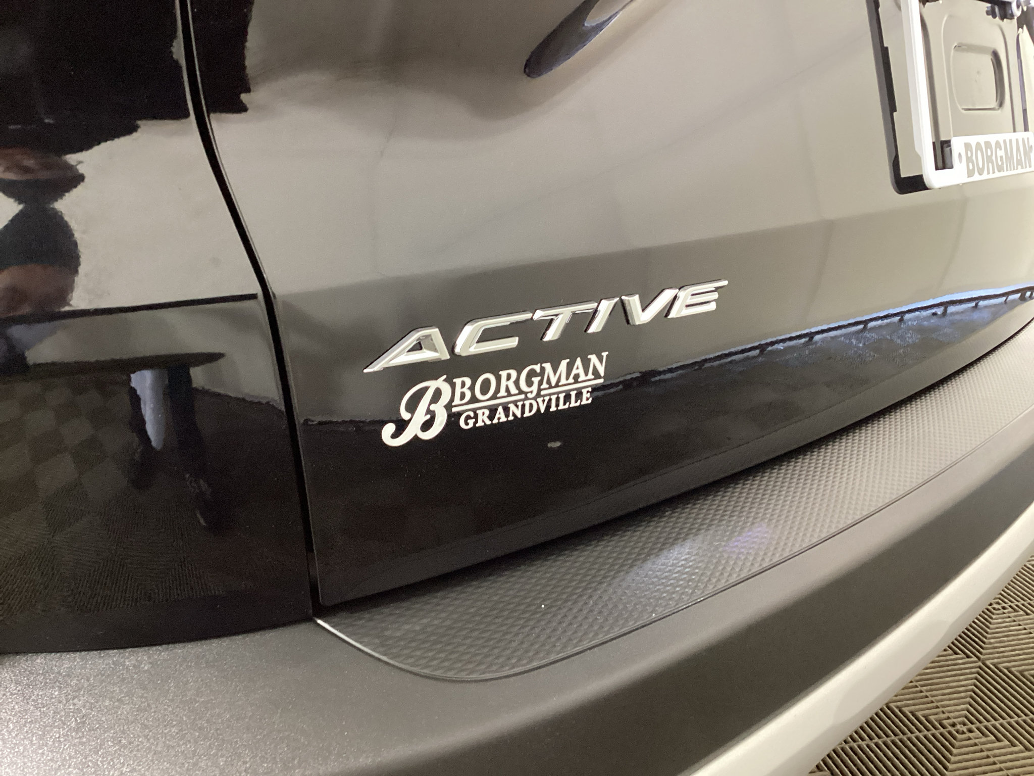 Certified 2023 Ford Escape Active w/ Cold Weather Package FWD image 29