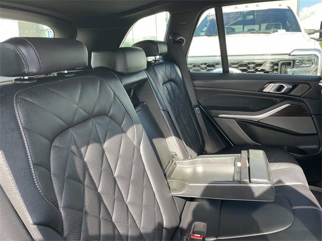 Used 2024 BMW X5 sDrive40i w/ Premium Package image 23