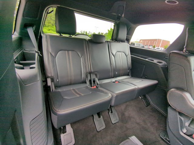 Certified 2023 Ford Expedition Platinum AWD/4WD image 33