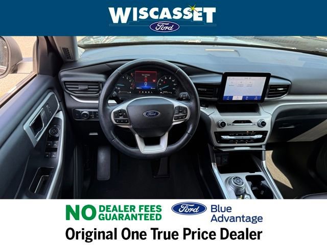 Certified 2022 Ford Explorer XLT w/ Equipment Group 202A image 14