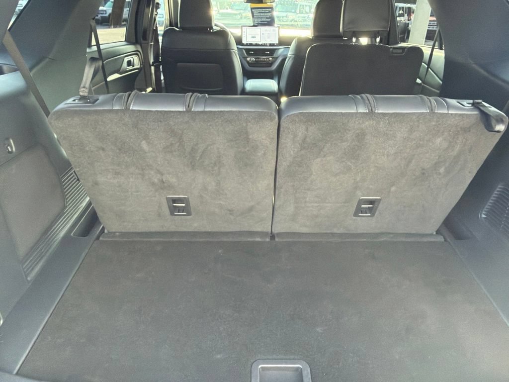 Certified 2026 Ford Explorer ST w/ Sun And Sound Package RWD image 9